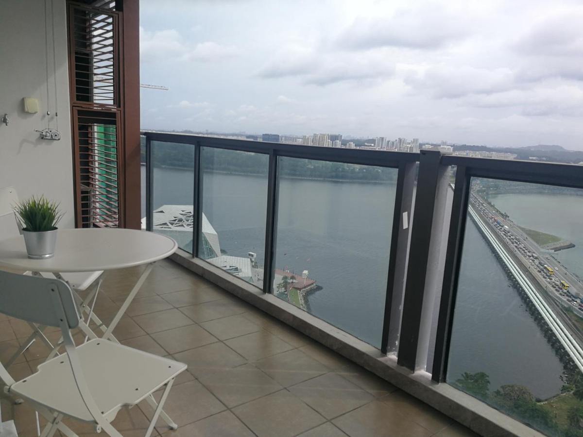 Jb City Ciq-R&F Shopping Mall Apartment Τζόχορ Μπάχρου Εξωτερικό φωτογραφία
